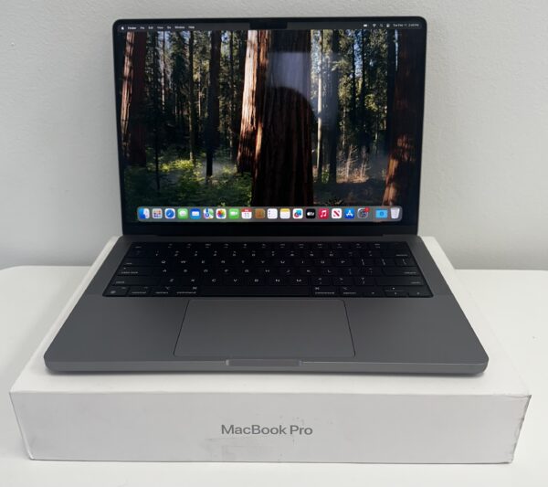 (2023)MacBook M3 Pro 14” Space Gray[M3][8GB Unified RAM][512 SSD][Open Box]