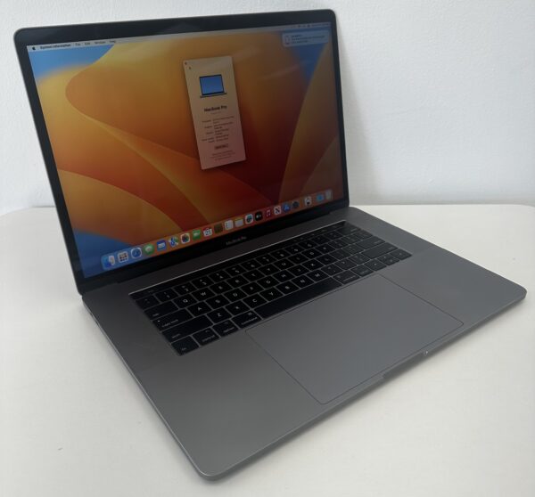 (2017) MacBook Pro 15” Space Gray [i7] [16GB RAM] [512GB SSD][B Grade][A1707]