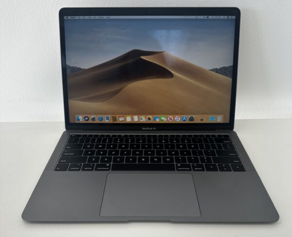 (2018) MacBook Air 13" Space Gray [i5][8GBRAM][128GB SSD][A]