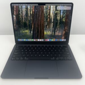 (2025) MacBook Air 13" Midnight Blue M4 24GB RAM/ 512GB SSD B Grade
