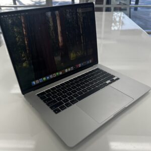 (2023) MacBook Air 15" Starlight [M2][8GB][256GB][A Grade]